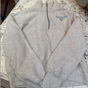 abercrombie and fitch tennis gray sweatshirt